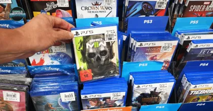 นักวิเคราะห์ชี้! PlayStation ยุติขายแผ่นเกมเสี่ยงทำผู้เล่นวัยรุ่นสายประหยัดย้ายซบเกมฟรีเร็วยิ่งขึ้น